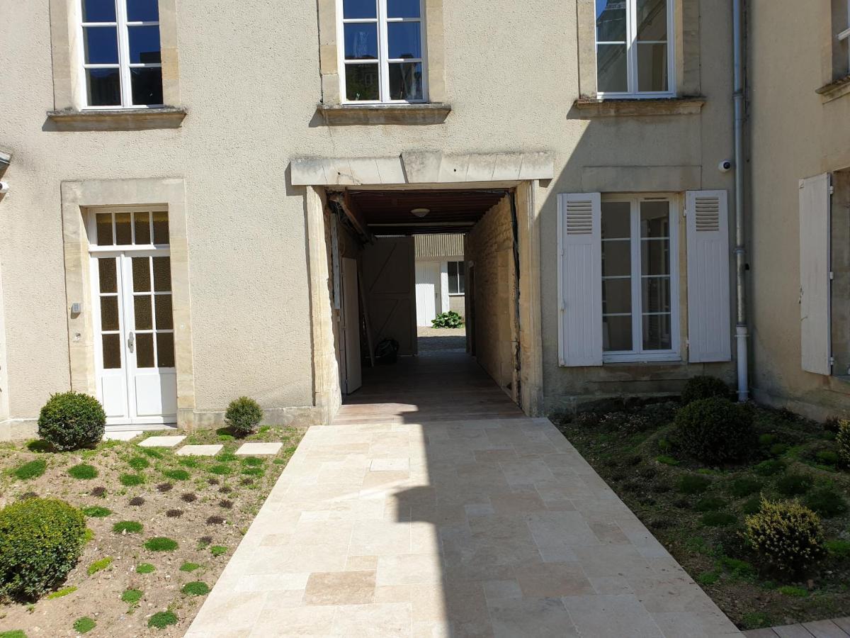 Au Loup Historic Apartments Bayeux Exterior foto